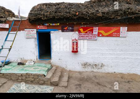 Außenansicht des höchsten Postamtes der Welt in Hikkim, Spiti Valley, Indien Stockfoto