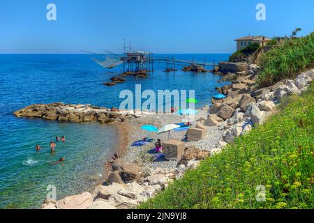 Lais Puzzle „Küste Von Trabocchi, Abruzzen“ – 1000 Teile, Landschaftsmotiv, Mit Motiv-Schachtel