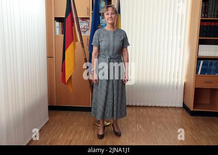 Nicht exklusiv: KIV, UKRAINE - 10. AUGUST 2022 - außerordentliche und bevollmächtigte Botschafterin der Bundesrepublik Deutschland in der Ukraine Anka Feldh Stockfoto