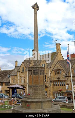 Der alte historische Marktplatz, Chipping Campden, Cotswolds, Gloucestershire, England, UK, GL55 6AT Stockfoto
