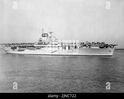 Der US-Flugzeugträger USS Wasp am 27. Dezember 1940. Die USS Wasp wurde zwei Jahre später versenkt, nachdem sie während der Invasion von Guadalcanal im September 1942 torpediert wurde. Stockfoto