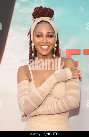 Los Angeles, Ca. 10. August 2022. Meagan Good bei der Weltpremiere von Day Shift am 10. August 2022 im Regal LA Live in Los Angeles, Kalifornien. Quelle: Saye Sadou/Media Punch/Alamy Live News Stockfoto
