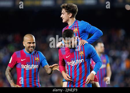 BARCELONA - 1. MAI: Barcelona Spieler feiern nach einem Tor beim La Liga Spiel zwischen FC Barcelona und RCD Mallorca im Camp Nou Stadion Stockfoto