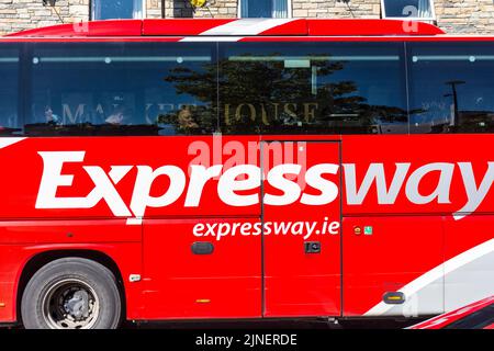 Bus Eireann Expressway Coach, Donegal Town, County Donegal, Irland Stockfoto