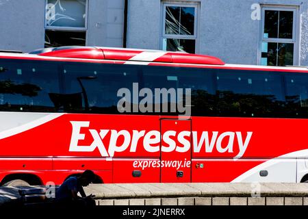 Bus Eireann Expressway Coach, Donegal Town, County Donegal, Irland Stockfoto