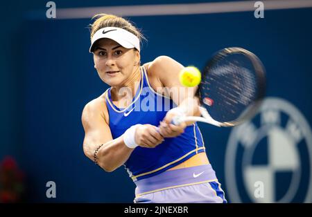 Bianca Andreescu aus Kanada im Kampf gegen Daria Kasatkina aus Russland während der ersten Runde des Tennisturniers der National Bank Open WTA 1000 2022 am 9. August 2022 in Toronto, Kanada - Foto: Rob Prange/DPPI/LiveMedia Stockfoto