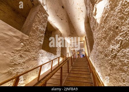 Luxor, Ägypten; 5. August 2022 - das Grab von Rameses IX im Tal der Könige, Luxor, Ägypten. Stockfoto