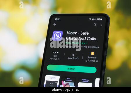 Galati, Rumänien - 11. Juli 2022: Viber-Anwendung im Google Play Store für Android verfügbar Stockfoto