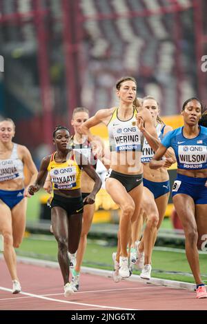 Christina Hering nimmt an den 800 Metern der Leichtathletik ...