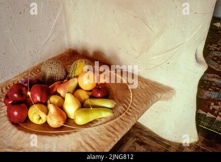 Bio-nachhaltige Architektur, Rohbau, ethnischer Stil. Stockfoto