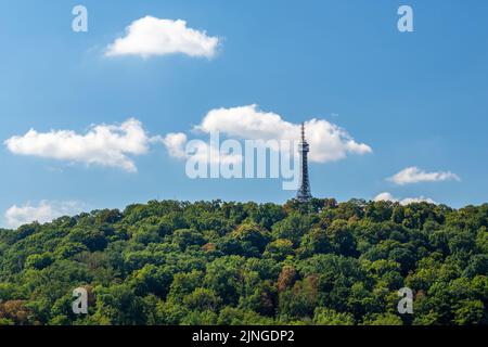 Petrin Aussichtsturm in Prag, Tschechische republik Stockfoto