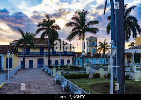 TRINIDAD, KUBA - 7. JANUAR 2021: Der Hauptplatz von Trinidad, Kuba Stockfoto