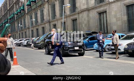 Mexiko-Stadt, Mexiko: Palacio Nacional 11. August 2022. Adán Augusto López, Secretario de Gobernación bei einem Treffen mit dem Präsidenten von Mexiko. Quelle: Andrea Quintero/Alamy Live News Stockfoto