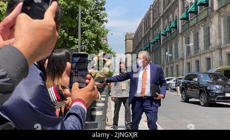 Mexiko-Stadt, Mexiko: Palacio Nacional 11. August 2022. Adán Augusto López, Secretario de Gobernación bei einem Treffen mit dem Präsidenten von Mexiko. Quelle: Andrea Quintero/Alamy Live News Stockfoto