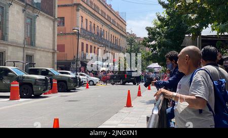 Mexiko-Stadt, Mexiko: Palacio Nacional 11. August 2022. Adán Augusto López, Secretario de Gobernación bei einem Treffen mit dem Präsidenten von Mexiko. Quelle: Andrea Quintero/Alamy Live News Stockfoto