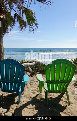 Blick auf die brechenden Wellen in San Onofre Stockfoto