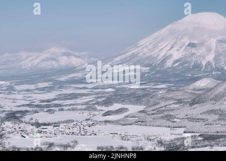 Yotei aus dem Dorf Rusutsu Hokkaido Stockfoto