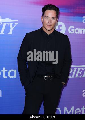 Hollywood, USA. 11. August 2022. Brighton Reinhardt trifft am Donnerstag, dem 11. August 2022, auf dem roten Teppich VarietyÕs Power of Young Hollywood im Nehuehouse in Hollywood, CA, ein. (Foto: Juan Pablo Rico/Sipa USA) Quelle: SIPA USA/Alamy Live News Stockfoto