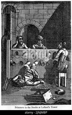 Gravur von Gefangenen in den Beständen im Lollard's Tower, England, um 1550 Stockfoto