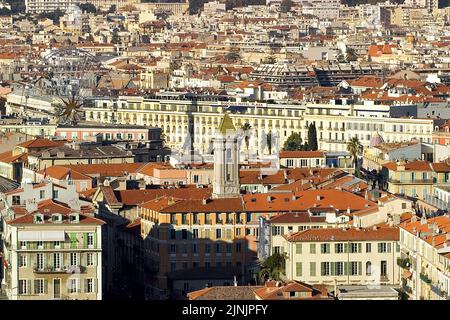 Luftaufnahme von Nizza an der Cote d' Azur, Altstadt von Nizza mit seinen engen Gassen und historischen Gebäuden, Frankreich, Nizza Stockfoto