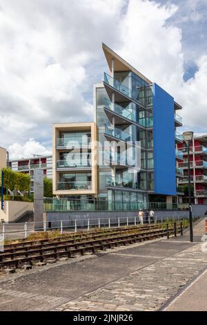 The Point Apartments, zeitgenössische Architektur, Wapping Wharf, City of Bristol, England, Großbritannien Stockfoto