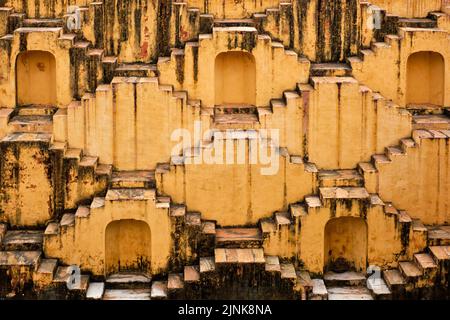 Treppen, Panna meena ka kund, Treppe Stockfoto