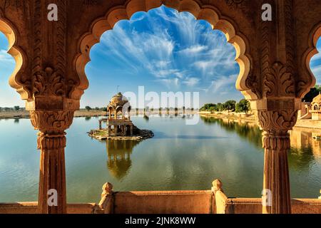 jaisalmer, Chhatri, amar sagar See Stockfoto