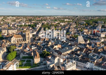 Frankreich, Eure-et-Loir, Dreux, das historische Zentrum der Stadt (Luftaufnahme) // Frankreich, Eure-et-Loir (28), Dreux, le Centre historique de la ville (vue Stockfoto
