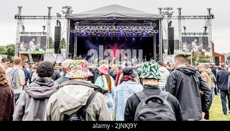 Feeder am 18.. Juni 2022 im Eirias Stadium in Colwyn Bay, Nordwales. Stockfoto