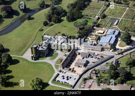 Luftaufnahme des Swinton Park Hotel in der Nähe von Masham, North Yorkshire Stockfoto