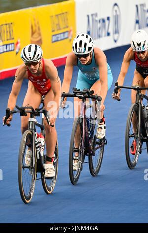 Die belgische Triathletin Valerie Barthelemy wurde am Freitag, den 12. August 2022, während des Triathlon-Euros der Frauen im Rahmen der Europameisterschaft München 2022 in München in Aktion gezeigt. Die zweite Auflage der Europameisterschaften findet vom 11. Bis 22. August statt und umfasst neun Sportarten. BELGA FOTO ERIC LALMAND Stockfoto