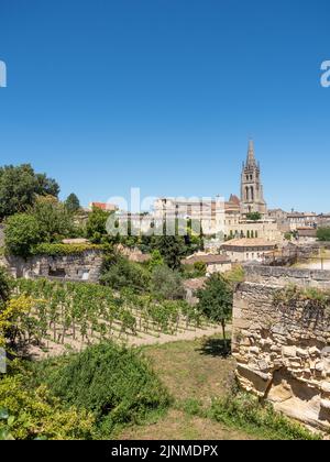 Panoramablick auf Saint Emilion bei Bordeaux Frankreich Stockfoto