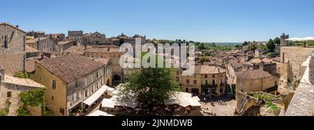 Panoramablick auf Saint Emilion bei Bordeaux Frankreich Stockfoto