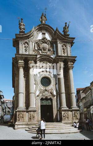 Vila Real, Portugal - 2021. September 15. - Kirche in der Stadt Vila Real im Norden Portugals Stockfoto