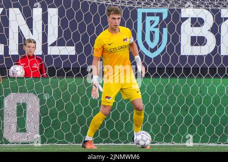 Helmond, Niederlande. 12. August 2022. HELMOND, NIEDERLANDE - 12. AUGUST: SEM Westerveld von AZ U23 während des niederländischen Keukenkampioendivisie-Spiels zwischen Helmond Sport und AZ U23 im Helmond Sport Stadium am 12. August 2022 in Helmond, Niederlande (Foto von Joris Verwijst/Orange Picics) Credit: Orange Pics BV/Alamy Live News Stockfoto