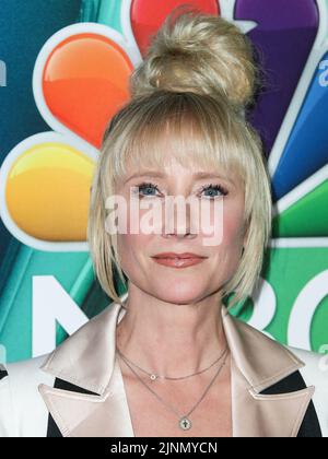 Beverly Hills, Usa. 12. August 2022. (DATEI) Anne Heche ist um 53 Uhr tot. BEVERLY HILLS, LOS ANGELES, KALIFORNIEN, USA - 03. AUGUST: Die amerikanische Schauspielerin Anne Heche kommt bei der NBC Summer TCA Press Tour 2017 an, die am 3. August 2017 im Beverly Hilton Hotel in Beverly Hills, Los Angeles, Kalifornien, USA, stattfand. (Foto von Xavier Collin/Image Press Agency) Quelle: Image Press Agency/Alamy Live News Stockfoto