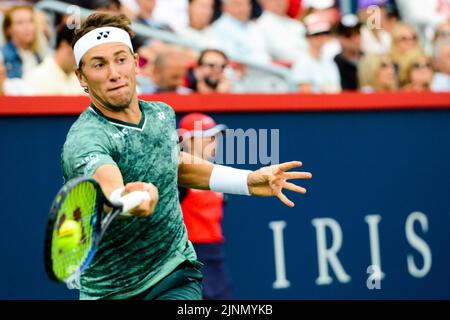 Montreal, Quebec, Kanada. 12. August 2022. CASPER RUUD aus Norwegen bei seinem Viertelfinale beim Tennisturnier National Bank Open in Montreal, Kanada. (Bild: © Christopher Levy/ZUMA Press Wire) Bild: ZUMA Press, Inc./Alamy Live News Stockfoto