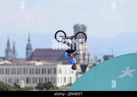 Iveta Miculycova (Tschechische Republik). BMX Freestyle Women Giold Medal. Europameisterschaften München 2022 Stockfoto