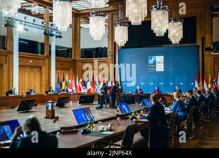 Berlin. 15.. Mai 2022. Informelles Treffen der NATO-Außenminister am 15. Mai 2022 in Berlin. Kredit: dpa/Alamy Live Nachrichten Stockfoto