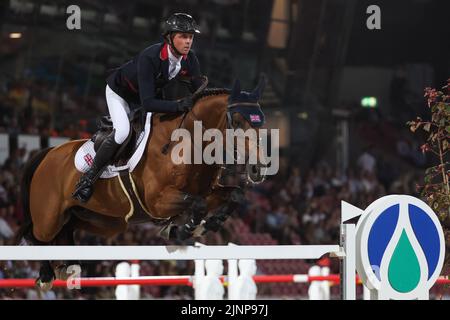 Herning, Dänemark. 12. August 2022. Pferdesport: Weltmeisterschaft, Springreiten. Springreiter Ben Maher (Großbritannien) reitet Faltic HB. Quelle: Friso Gentsch/dpa/Alamy Live News Stockfoto