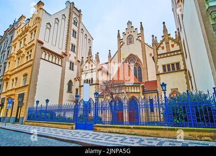 Die neugotische Fassade der Maisel-Synagoge (Maiselova Synagoga) befindet sich im Josefov (Jüdisches Viertel), Prag, Republik Cazech Stockfoto