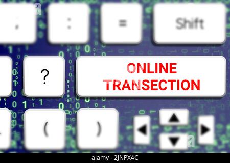 Online-Transaktions-Button auf Schlüsselbrett und Codenummern. Konzept für Online-Einkäufe, Shopping und Bezahlung. Stockfoto