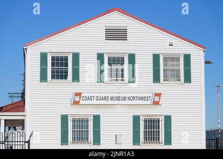 Seattle - 07. August 2022; Fassade des Coast Guard Museum Northwest in Seattle Stockfoto