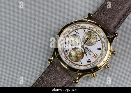 Wundersch ner analoger Quartz Seiko World Time Chronograph die