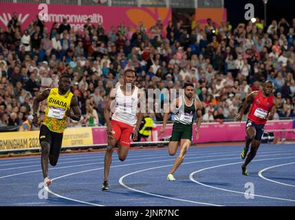 Joseph Paul Amoah aus Ghana, Zharnel Hughes aus England, Shajar Abbas aus Pakistan und Sibusiso Matsenjwa aus Eswatini traten im Finale A der Männer von 200m an Stockfoto