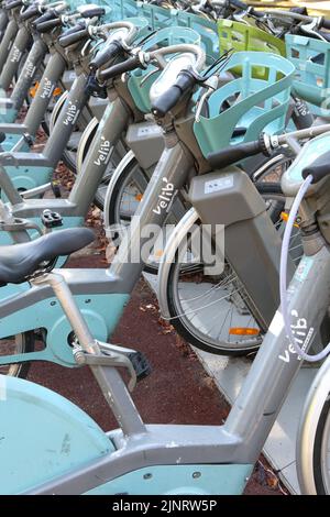 Vélib' Métropole. Location de vélos en libre-Service. Ville d’Avray. Ile-de-France. Frankreich. Europa. Stockfoto