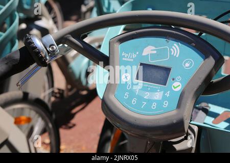 Vélib' Métropole. Location de vélos en libre-Service. Ville d’Avray. Ile-de-France. Frankreich. Europa. Stockfoto