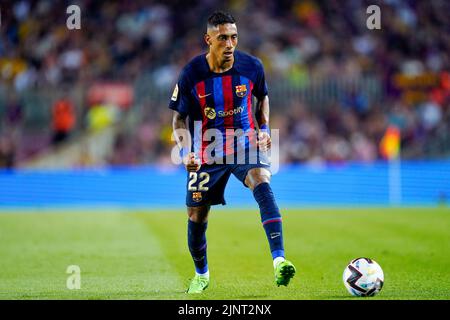 Raphael Dias Belloli Raphina vom FC Barcelona während des La Liga-Spiels zwischen dem FC Barcelona und Rayo Vallecano spielte am 13. August 2022 im Spotify Camp Nou Stadium in Barcelona, Spanien. (Foto von Sergio Ruiz / PRESSINPHOTO) Stockfoto