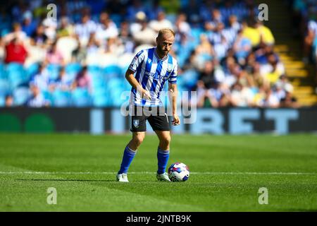 Hillsborough Stadium, Sheffield, England - 13.. August 2022 Barry Bannan (10) of Sheffield Mittwoch - während des Spiels Sheffield Mittwoch gegen Charlton, Sky Bet League One, 2022/23, Hillsborough Stadium, Sheffield, England - 13.. August 2022 Credit: Arthur Haigh/WhiteRoseFotos/Alamy Live News Stockfoto