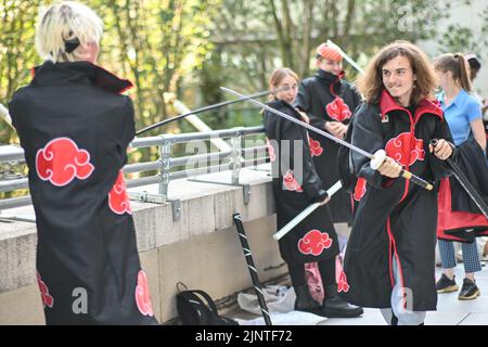 Hunderte von Ständen und Live-Performances, Teilnehmer als Anime, nahmen an der Anime & Gaming Con 2022, Novotel London West, London, Großbritannien, Teil. - 13. August 2022. Stockfoto